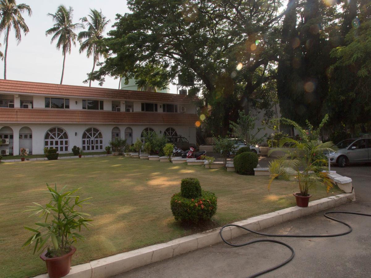 Ats Willingdon Hotel Kochi Exterior foto
